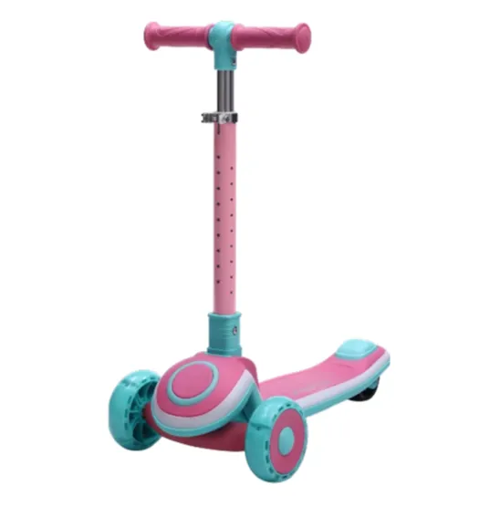 Trotinetă pentru copii cu 3 roți luminoase, platformă și ghidon cu lumini, roz, RTM Scooter (42780)