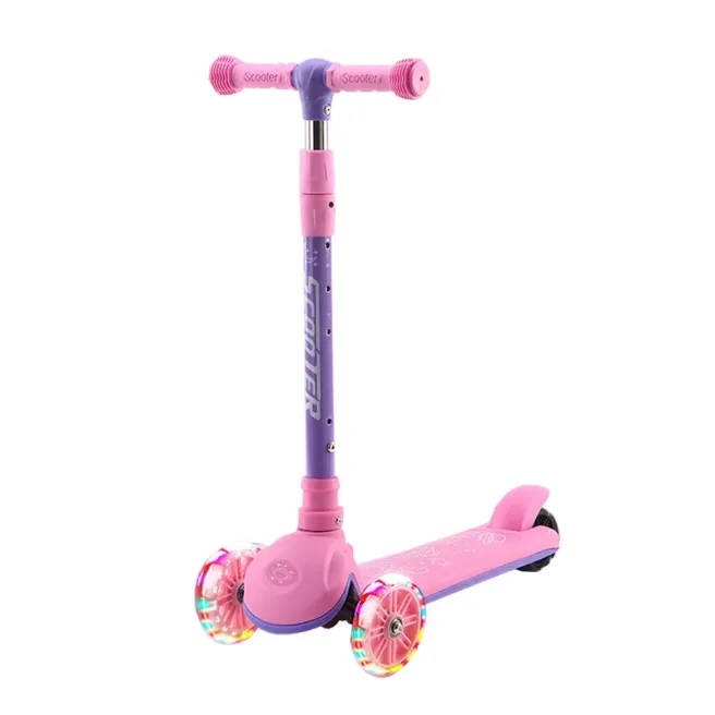 Trotineta pentru copii F025, roza