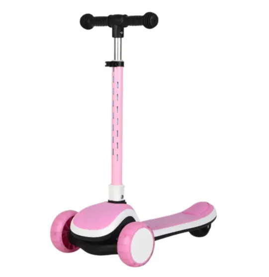 Trotinetă pentru copii cu 3 roți luminoase, platformă cu muzică și lumini, ghidon cu lumini, roz, RTM Scooter (45118)