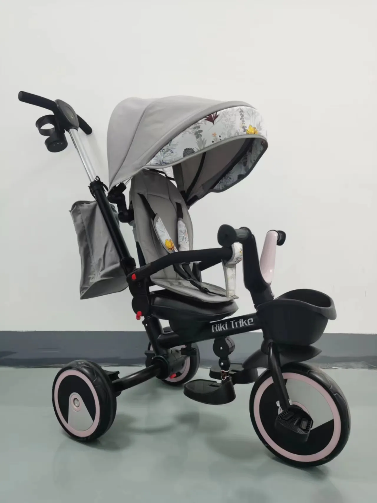 Triciclu Арт. RTB56/1