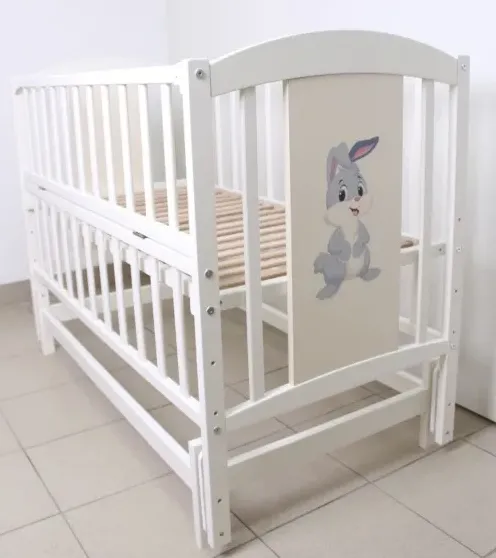 Pătuț Kuzya Iepuraș Alb pe balansoar